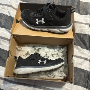 Underarmour sneakers
